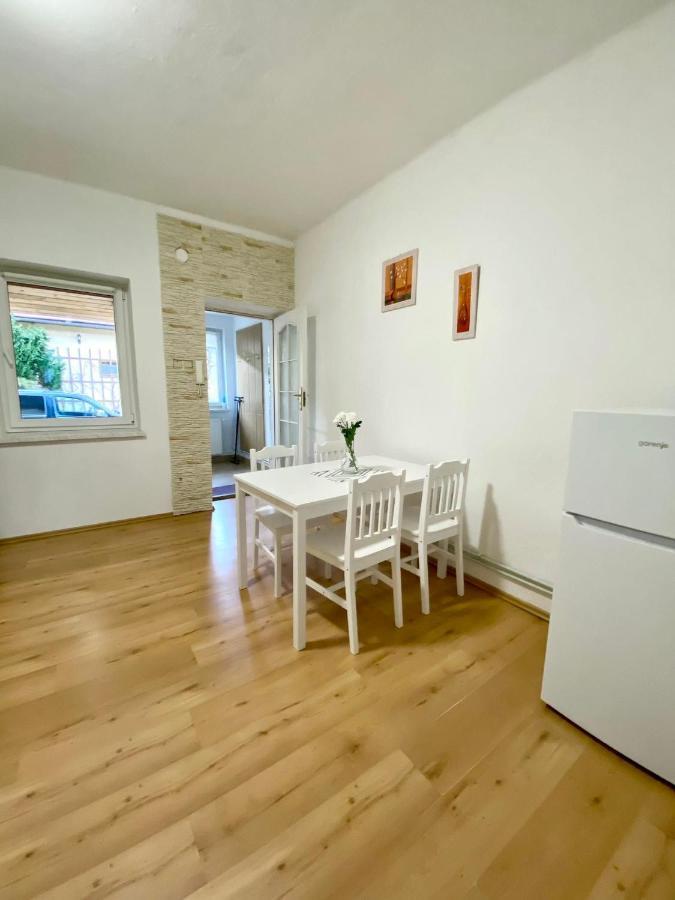 Apartman Marketa Lejlighed Bystrice  Eksteriør billede